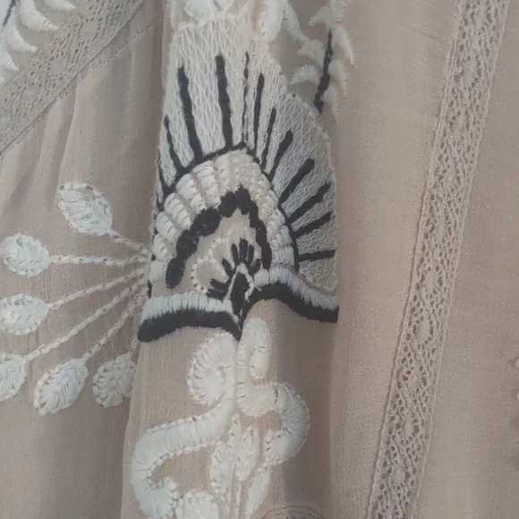 Maeve shift dress - Picture 4 of 12